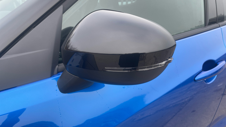 Nissan Juke 1.0 DiG-T N-Connecta 5dr Petrol Hatchback